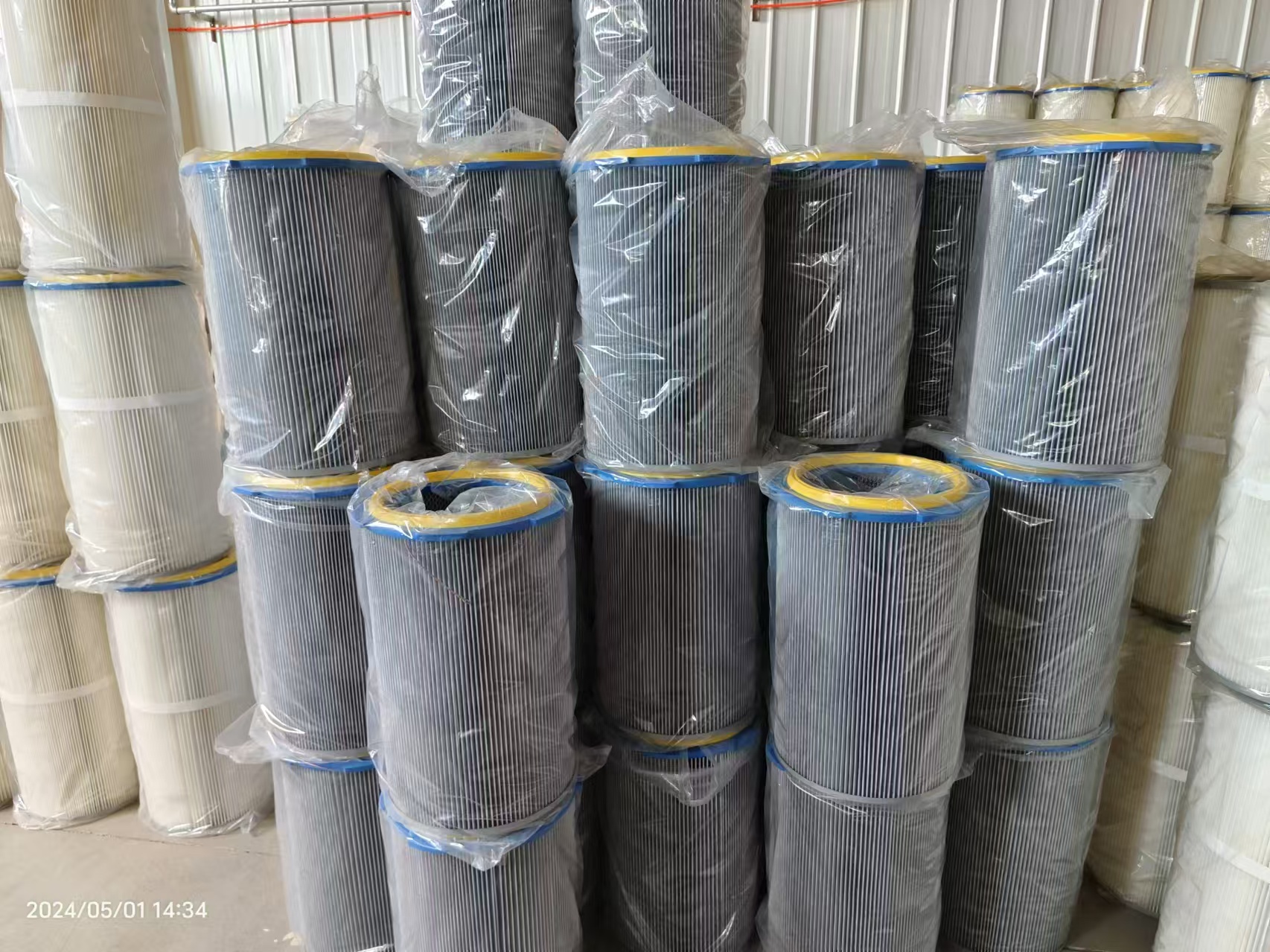 Các ứng dụng công nghiệp của hộp lọc sợi polyester nhiều lớp cho máy hút bụi là gì? Những vật liệu nào có thể được sử dụng để làm hộp lọc sợi polyester nhiều lớp?